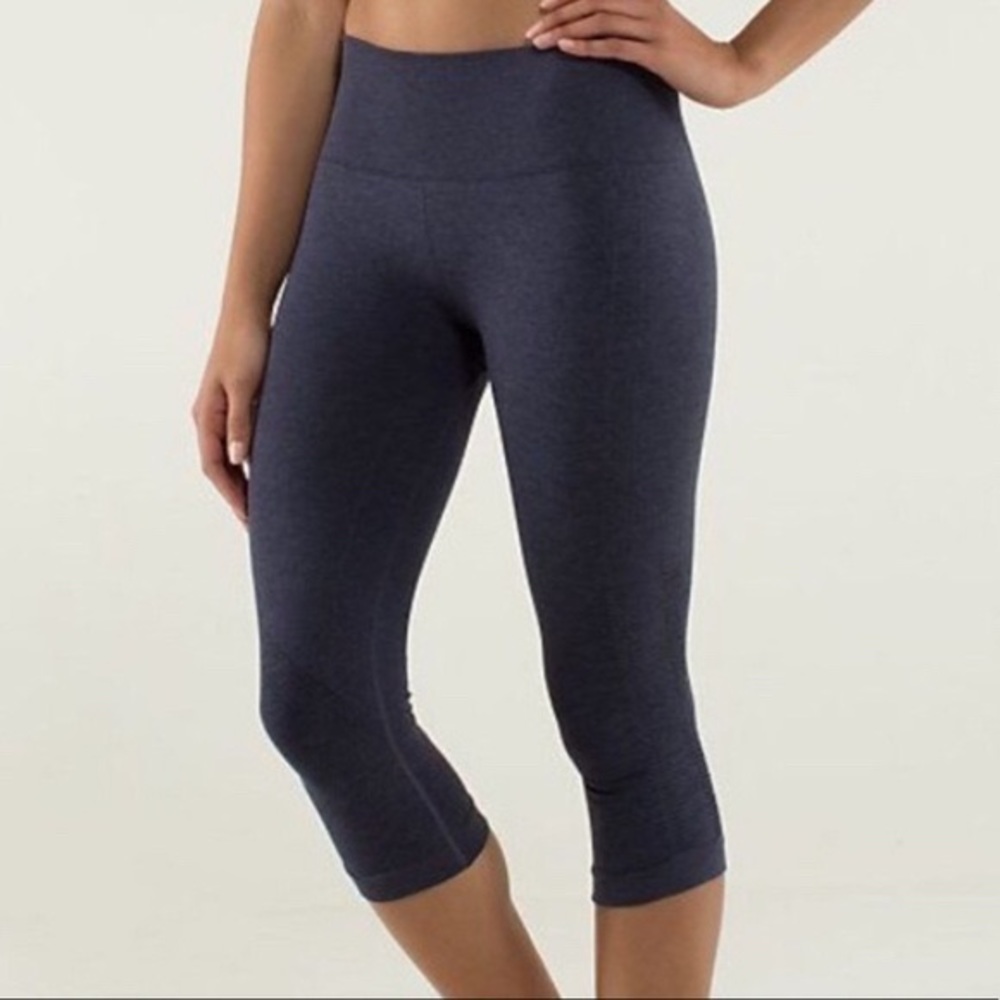 Lululemon In The Flow Crop, Ink Blue, 6
